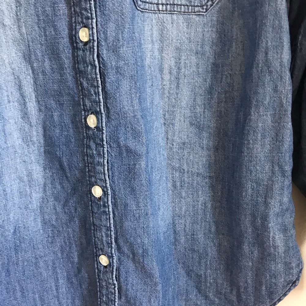 Old Navy // Button Down Top - image 5